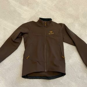 Arcteryx Mens jacket (medium)